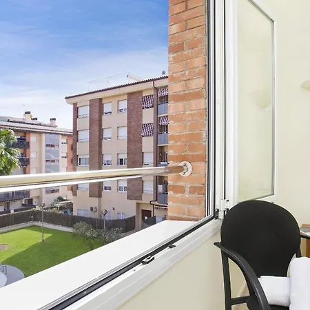 Apartment 2 Ross - *